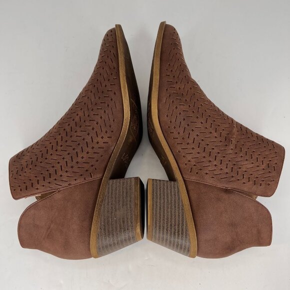 LifeStride Womens Payton Brown Perforated Faux Leather Slip On Size 11 M Bootie - Picture 6 of 10